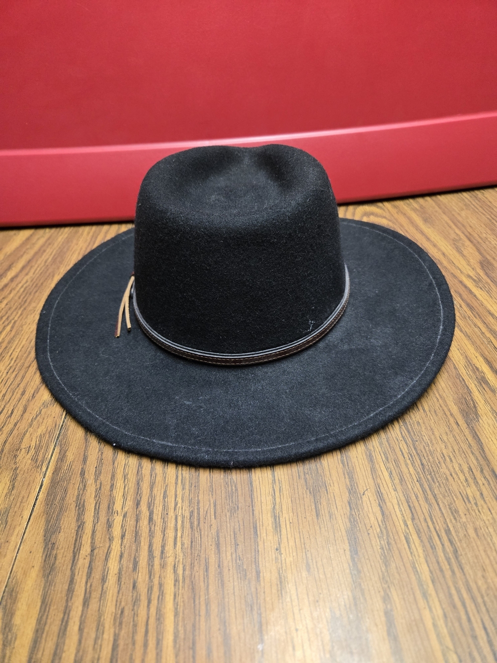 Stetson Crushable Black Western Hat with Brown Leather Band. - Picture 4 of 6